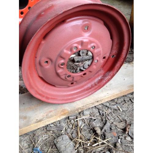 Dexta or Ferguson front rim