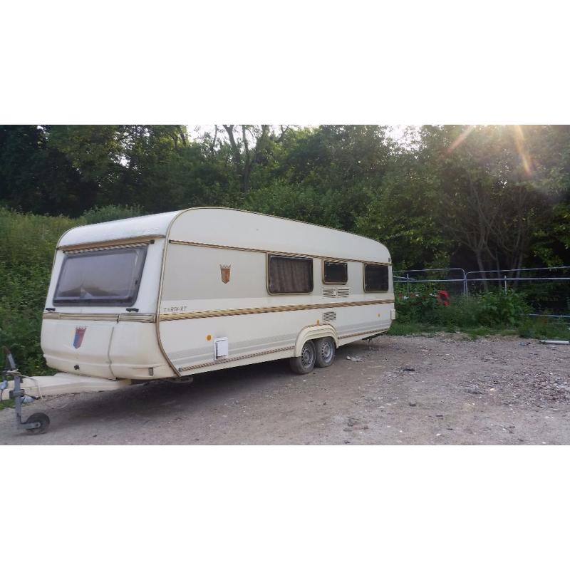 Tabbert comtesse 630.old but in fair condition.every thing works but has faults