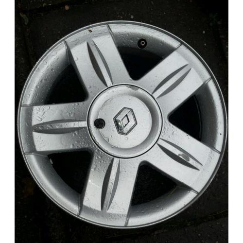 Renault clio alloy wheel (rim only)
