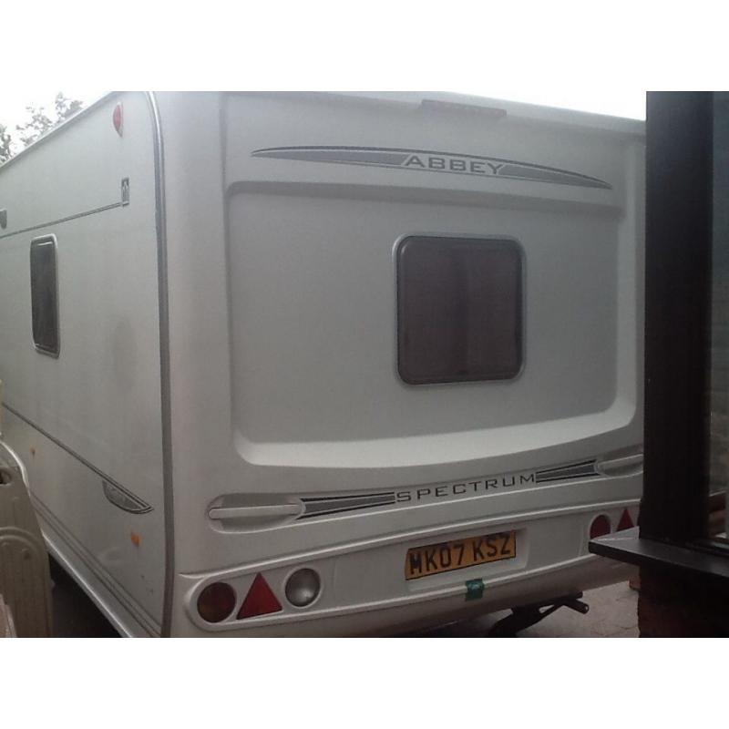 ABBEY SPECTRUM.FIXED BED,TWIN AXLE,TOURER,2004