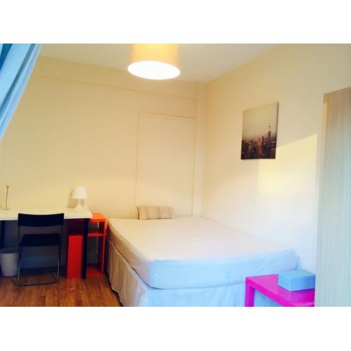 BRAND NEW DOUBLE ROOM FOR SINGLE USE HABITACION, 4 MNTS CUSTOM HOUSE, 10 MNT CANNING TOWN, DOCKLANDS