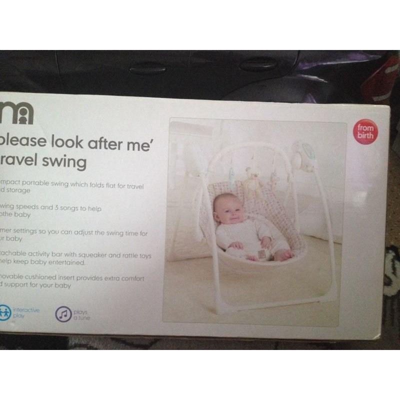 Baby travel swing