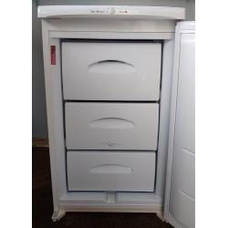 Hotpoint RZAV21 Iced Diamond upright freezer.
