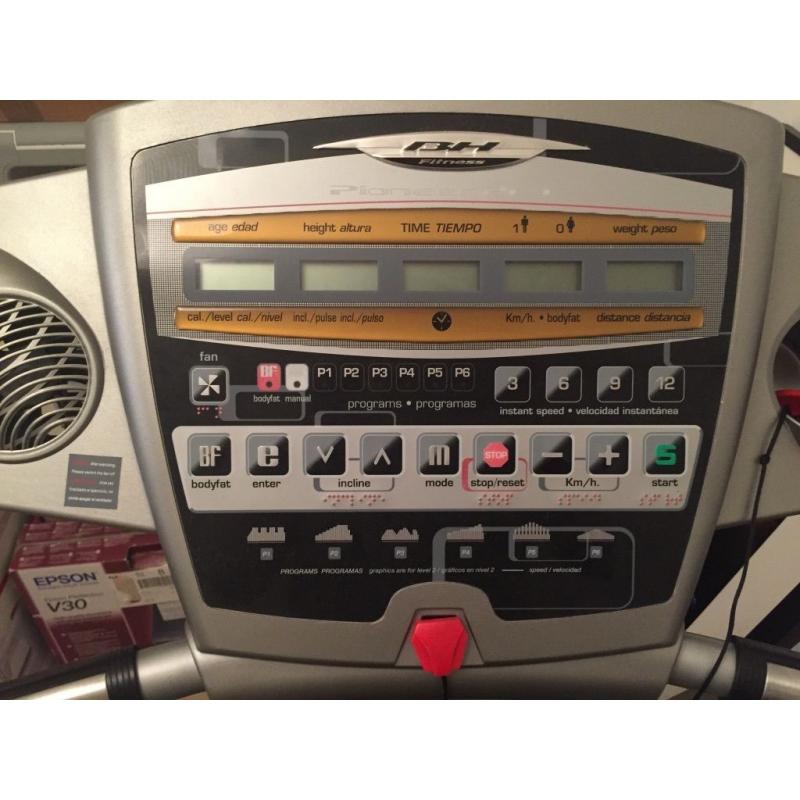 BH Fitness Pioneer Pro Folding Treadmill G6448N