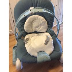 Chicco baby rocker - superb condition