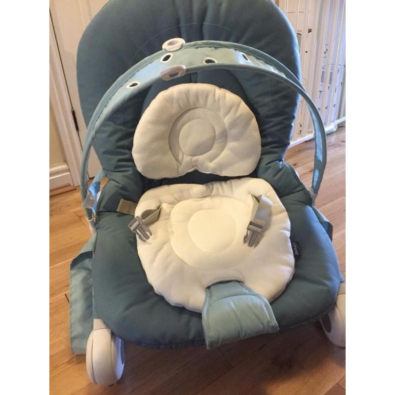 Chicco baby rocker - superb condition