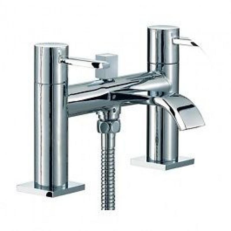 New Bath Mixer tap with Hose and shower head. Brand new item solid brass Body.