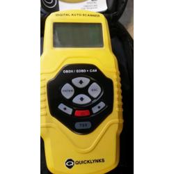 OBD ENGINE FAULT SCANNER