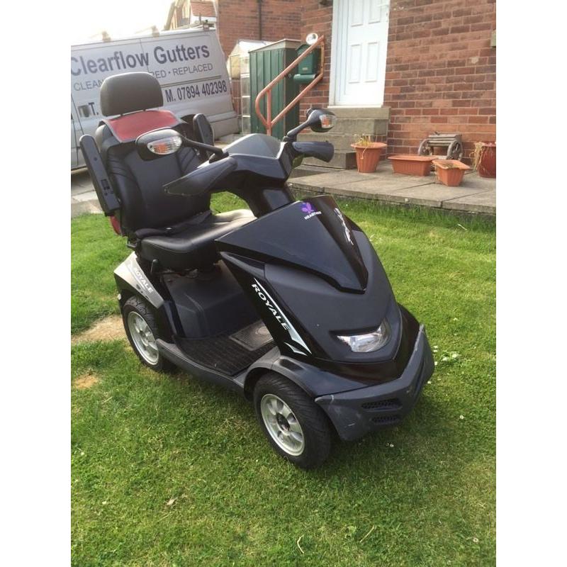 DRIVE ROYAL LARGE HEAVY DUTY MOBILITY SCOOTER