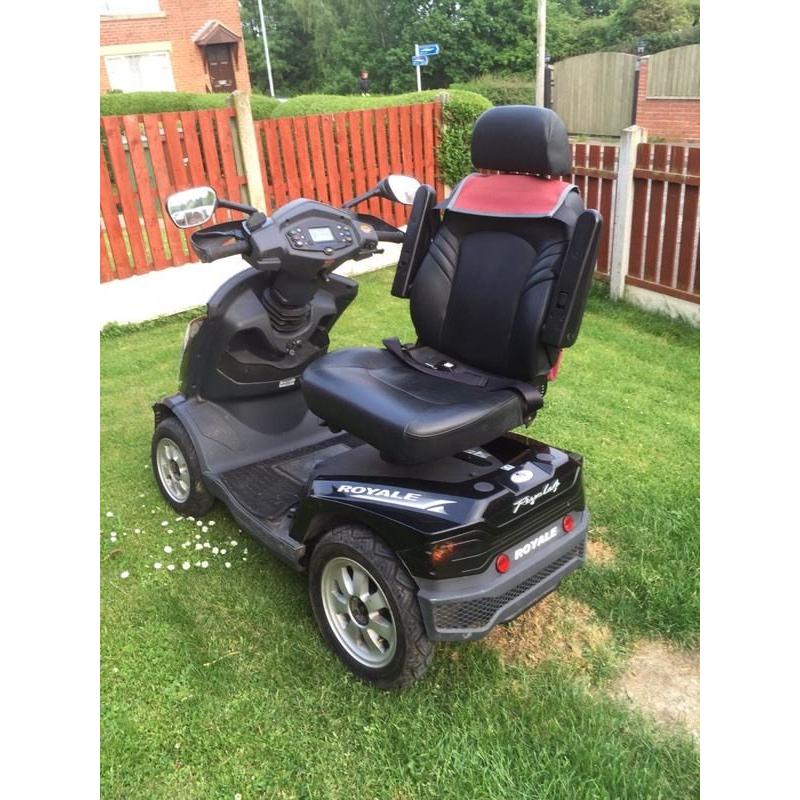 DRIVE ROYAL LARGE HEAVY DUTY MOBILITY SCOOTER