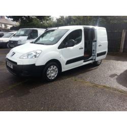 FINANCE ZERO DEPOSIT REQUIRED DRIVE AWAY TODAY FIRST PAYMENT TWO MONTHS,Van,Cars