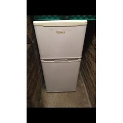 Fridge freezer