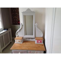Beautiful Shabby Chic Dressing Table Chest of Drawers