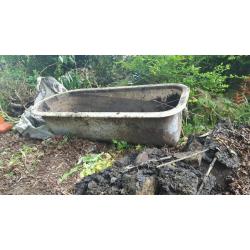 Victorian slipper bath