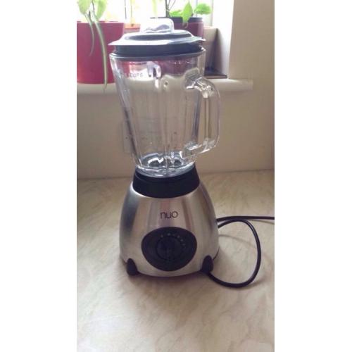 Glass smoothie maker/food processor