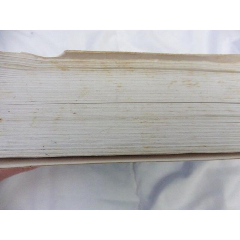 Sociology Themes & Perspectics study textbook 3rd edition Collins Haralambos book