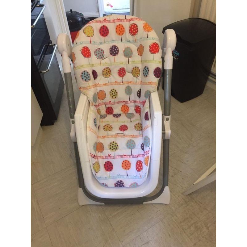 Hight adjustable high chair