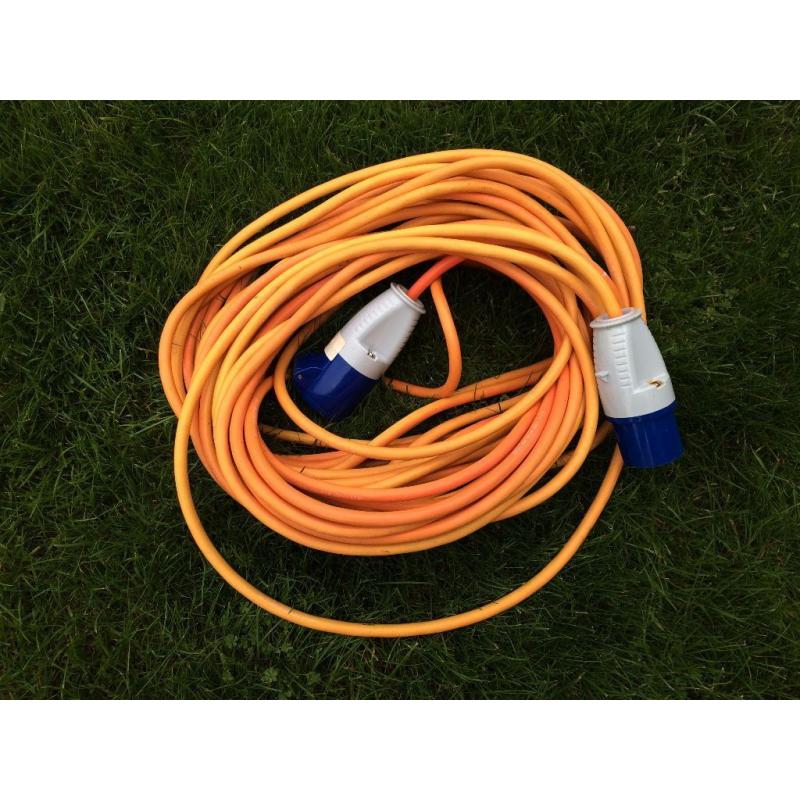 Caravan Hook-Up Cable 25 metre.