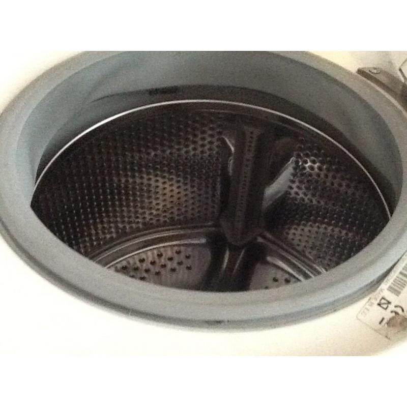 Integrated washer dryer