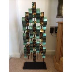 Metal art stands