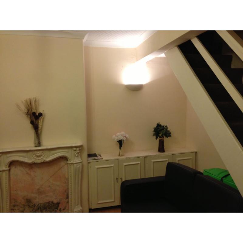 DOUBLE ROOM AVAILABLE ONLY FOR SINGLE FEMALE