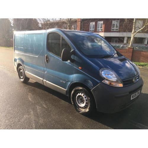 Nissan Primastar 2.5dCi 2463cc SE 2700 SWB. NEW FUEL PUMP. WITH INVOICE.