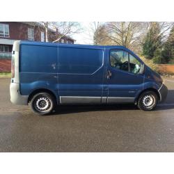 Nissan Primastar 2.5dCi 2463cc SE 2700 SWB. NEW FUEL PUMP. WITH INVOICE.