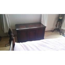 Priory chest / ottoman. beautiful hand crafted panel..good condition but slight water mark on lid