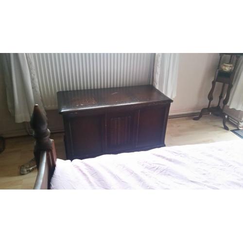 Priory chest / ottoman. beautiful hand crafted panel..good condition but slight water mark on lid