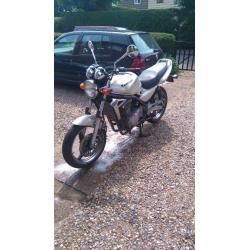 Kawasaki ER-5 *FULL YEAR MOT*