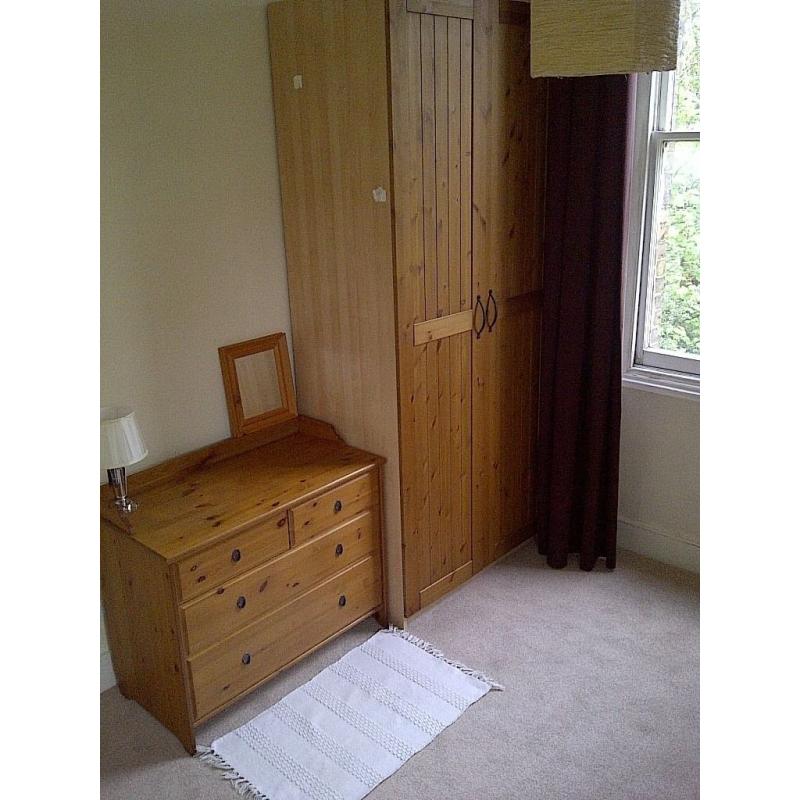 Own room available for female in flat-share, SE26, Crystal Palace / Sydenham, (London Zone 3)