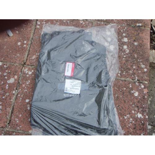 Honda crv mk2 full set of genuine carpet mats
