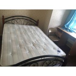 AVAILABLE NOW!! - A Semi double room in Shadwell E1 Area for Single Person:-:-: