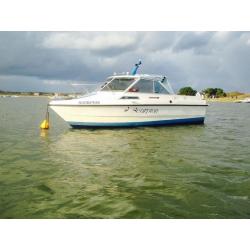 Skagerak 21 motor boat new 200hp Diesel engine volvo out drive