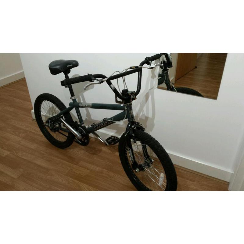 Bmx mongoose menace 30year anniversary edition