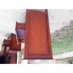Chest of drawers, dark wood, excellent quality and condition