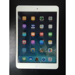 iPad mini 16gb wifi. Silver & White