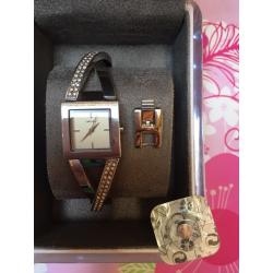 DKNY ladies stainless steel bracelet watch