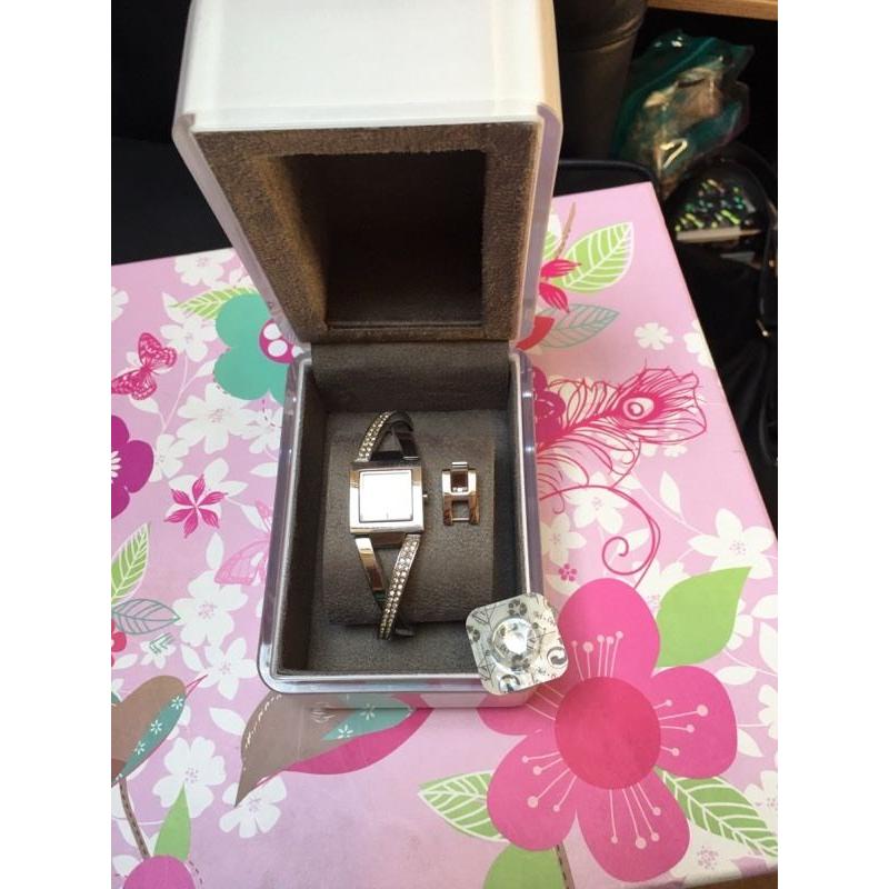 DKNY ladies stainless steel bracelet watch