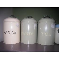 New Retro Kitchen Storage