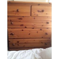 Beautiful Pine chest of drawers