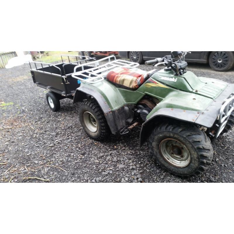 Kawasaki klf 300c Quad with New Kellfri tipping trailer