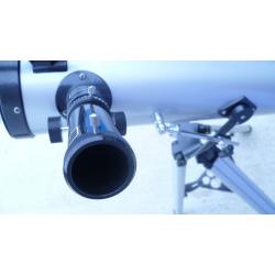 TELESCOPE 700X76 MM WITH TRIPOD WITH 3 LENSES