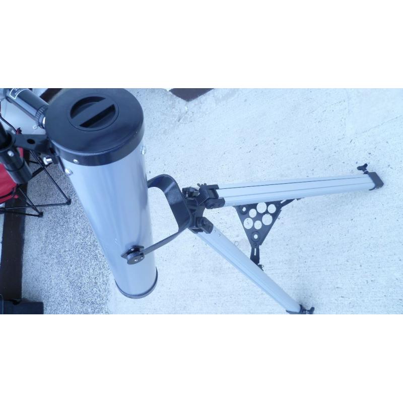TELESCOPE 700X76 MM WITH TRIPOD WITH 3 LENSES