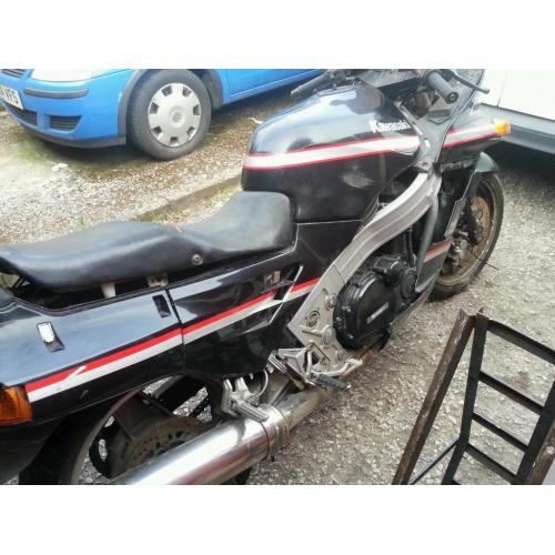 Kawasaki zx10 b1 barn find