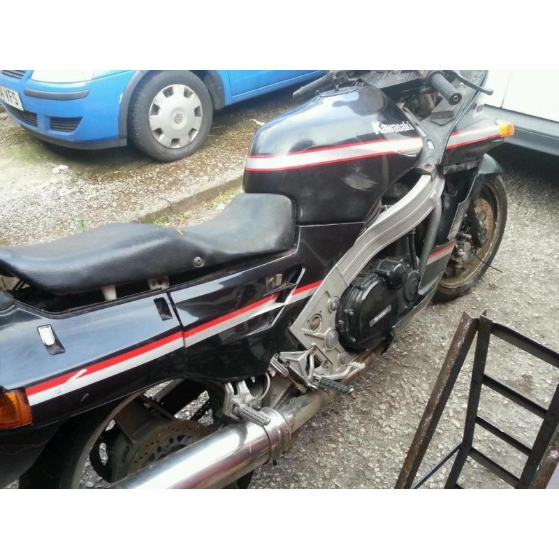 Kawasaki zx10 b1 barn find