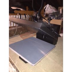 Clothing/ item heat press and cutter