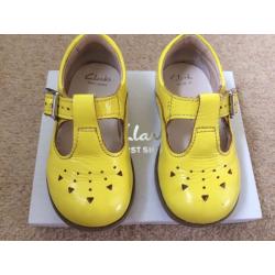 Clarks Neon Yellow shoes