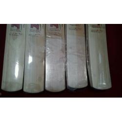 MRF CRICKET BAT.