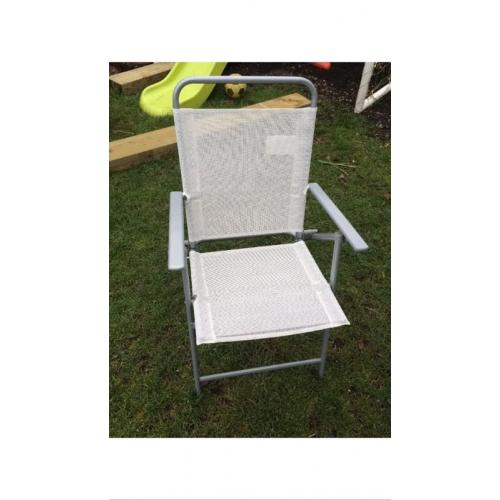 4 white garden chairs